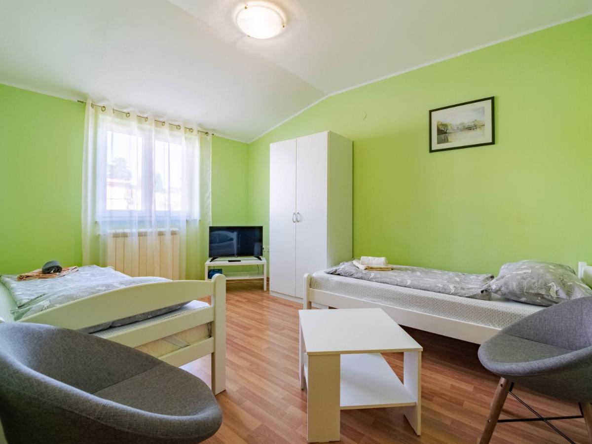 Apartmani Arijana Medulin Exterior foto