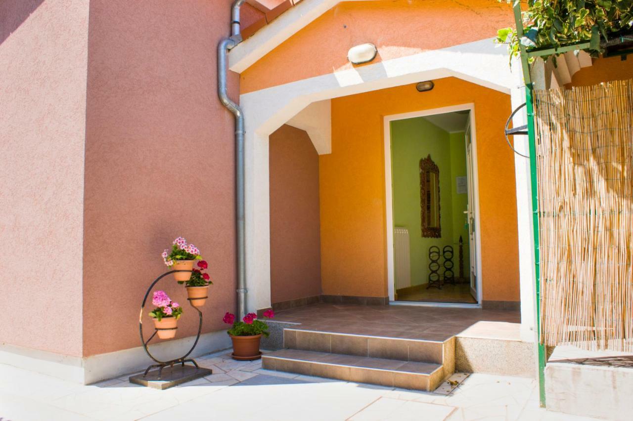 Apartmani Arijana Medulin Exterior foto